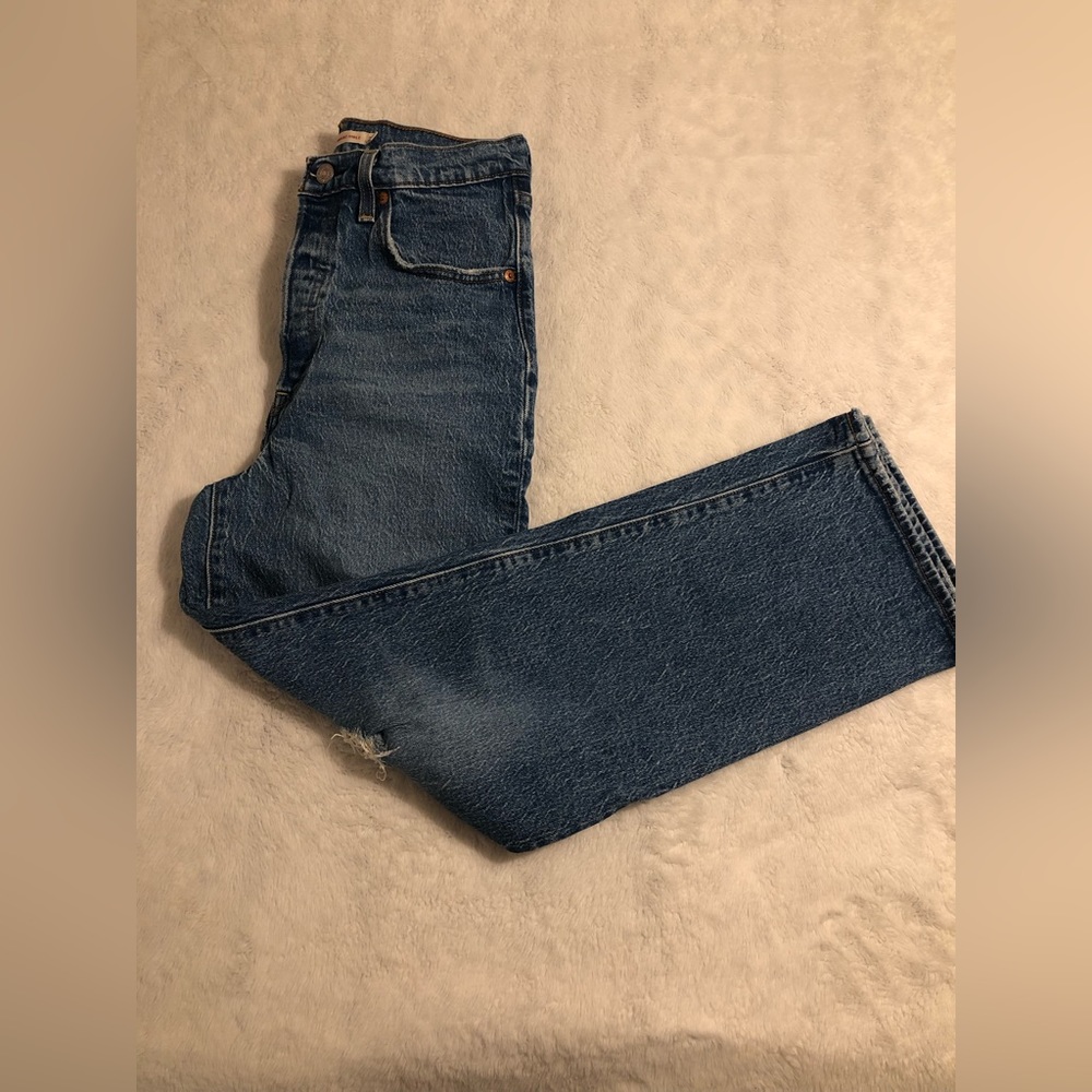 Levi Ribcage Straight Ankle Women’s Jeans Medium Wash - Picture 9 of 12